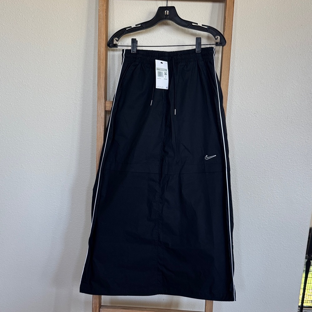 Nike Black Maxi Skirt with White Piping